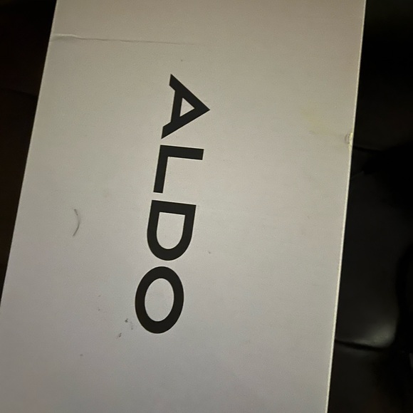 Brand new in box Aldo sandals   Too big and can’t return final sale - Picture 2 of 3